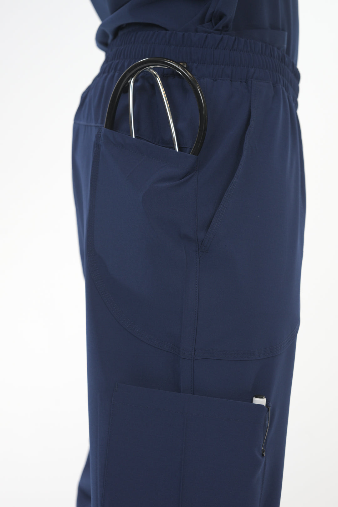 18-1048 ZINNIA UNISEX STRAIGHT-LEG UTILITY SCRUB PANT